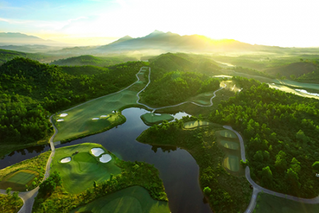 Ba Na Hill Golf Club Hole 16 Dawn Hi Res