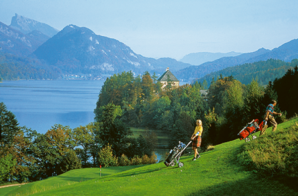Fuschl Golfer Schlossblick