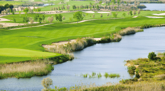 LUMINE Lakes Course
