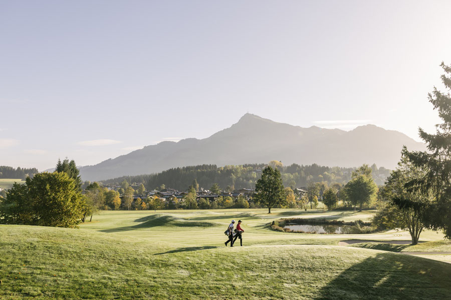 Golf Golfclub Kitzbuehel Schwarzsee Reith Sommer Morgenstimmung c Kitzbuehel Tourismus 33 1 (1)