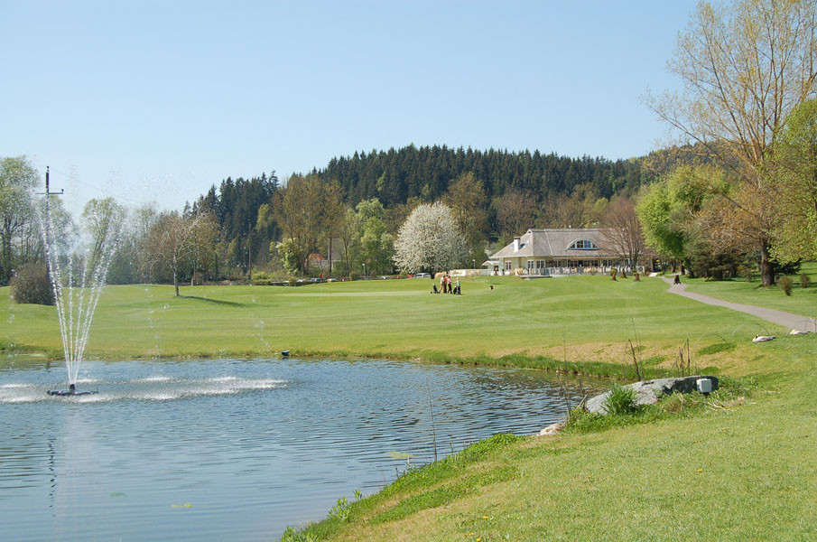 Moosburg Spielbahn 18 Steinthaler Gert