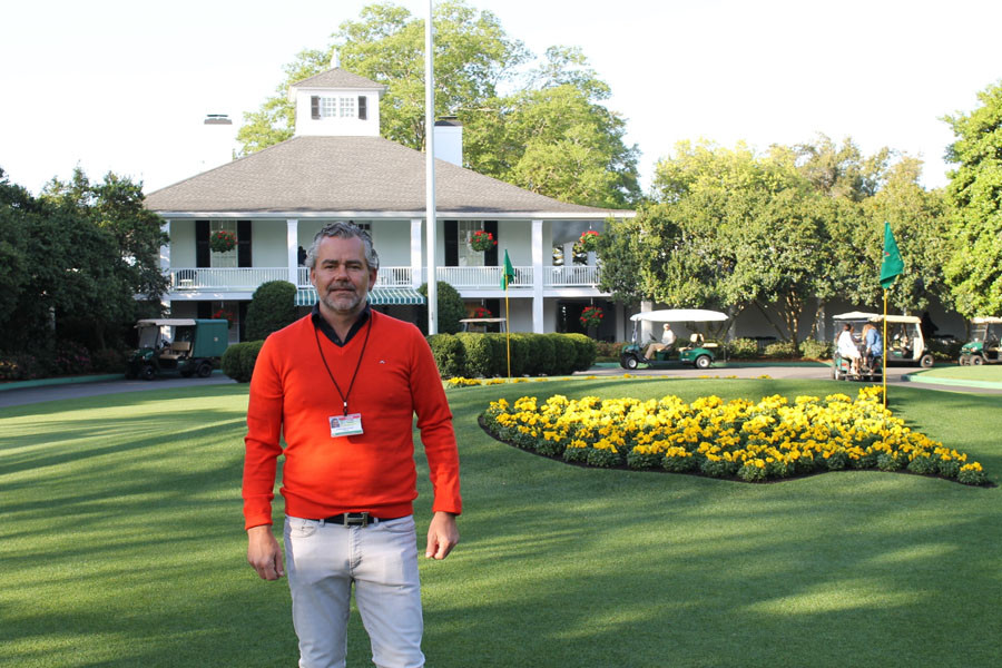 Christoph Payer vor dem Clubhaus Kopie