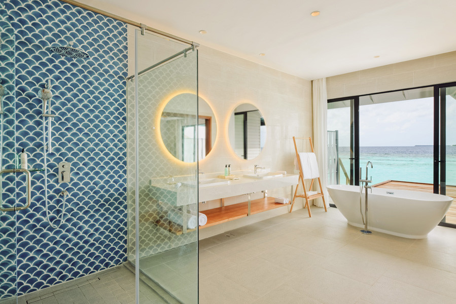 3 Nova Maldives Watervilla with pool bathroom