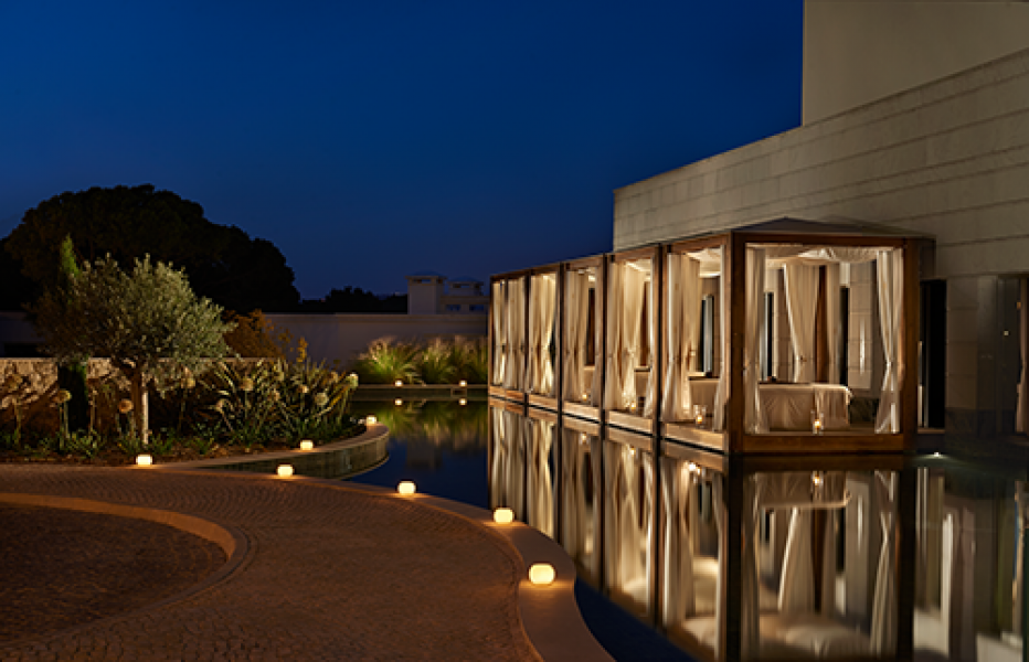 Spa Cabanas at night2