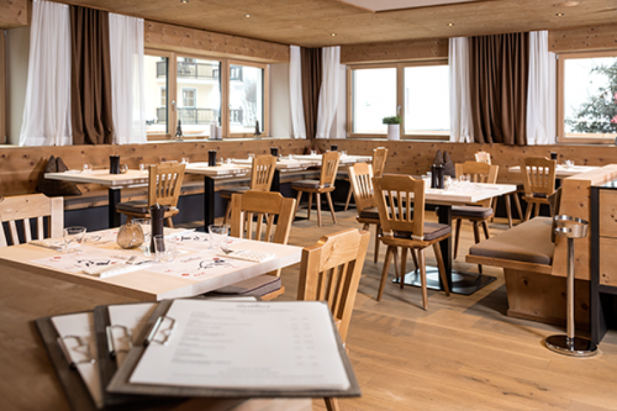 SportresortHoheSalve GasthausStube KlemensKonig