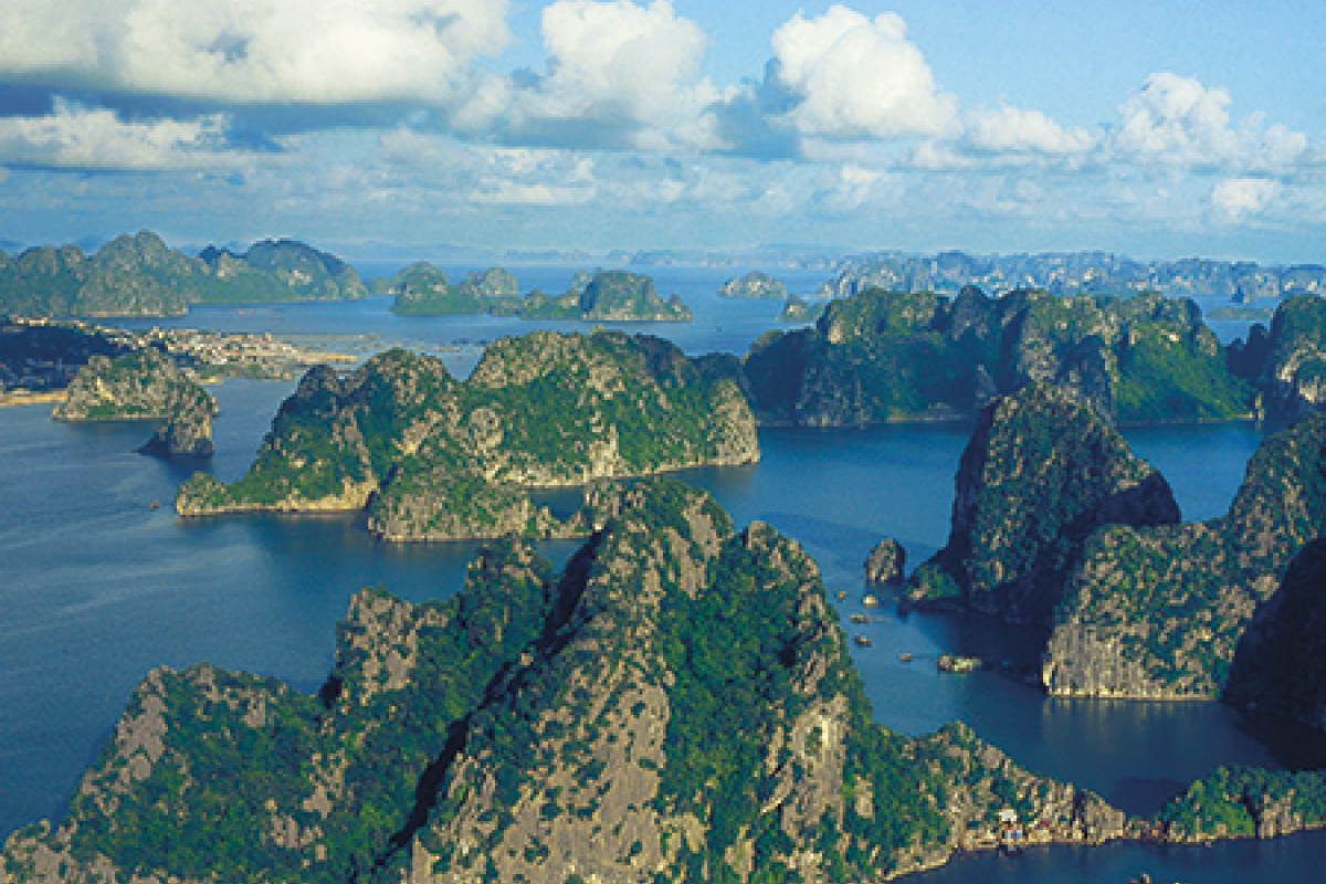 Foto 5 Kreuzfahrt durch die Felsenlandschaft der Halon Bucht