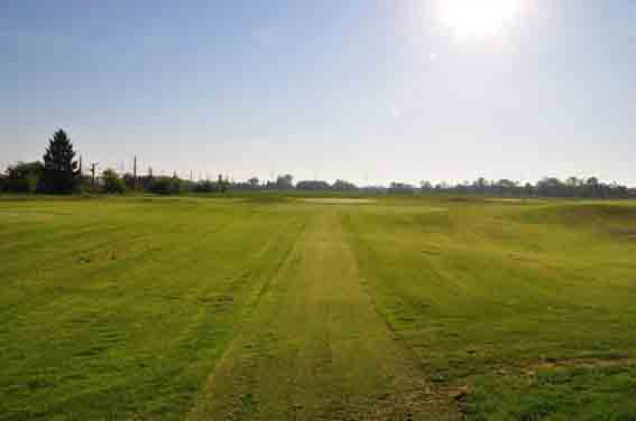 Sonnenaufgang loch 8