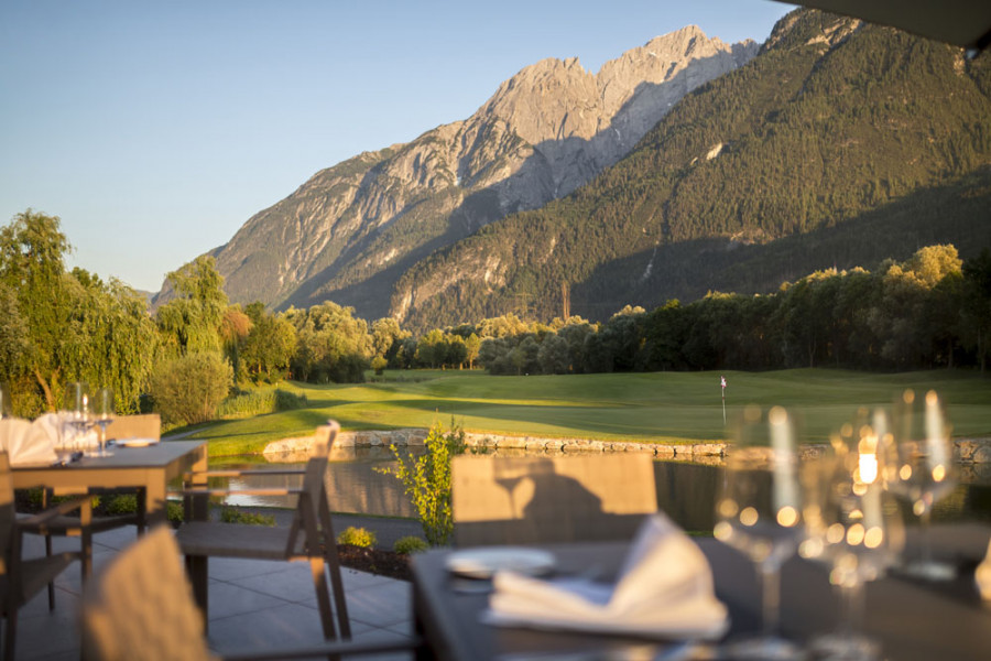 36 Loch Golfplatz 04