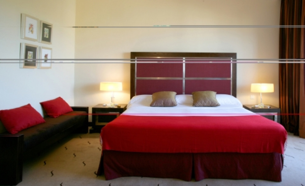 HDC SUITE MALAGA DORMITORIO 