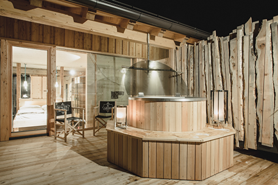 mama thresl Zimmer near to heaven eye5 Christoph Schoech