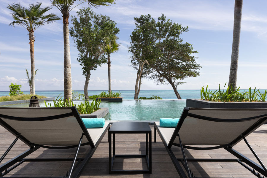 Infinity Pool © Anantara Hotels, Resorts & Spas (3)