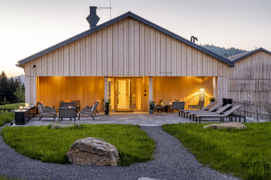 Saunahaus Aussenansicht Fuchsegg Eco Lodge c www.guenterstandl.de 10