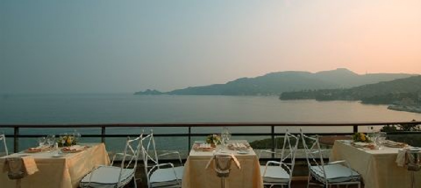 Restaurant Le Cupole external