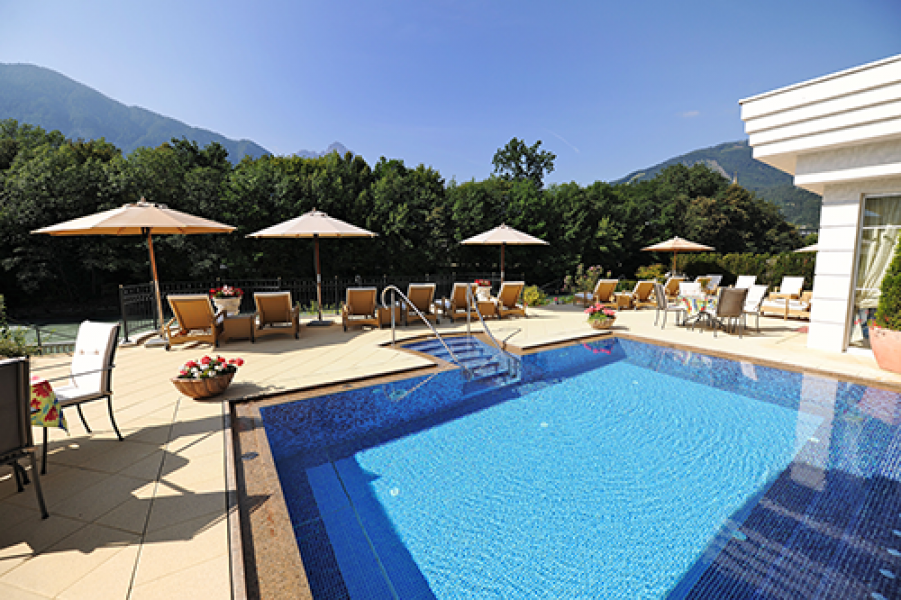 pool grandhotel lienz2