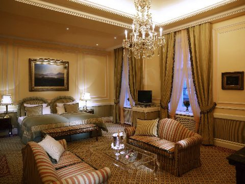 Junior Suite Eugen Onegin 2